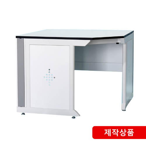코너 실험대